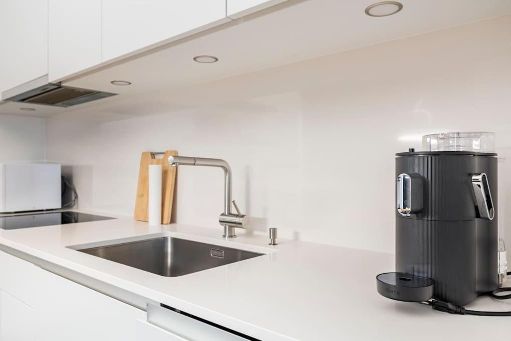Luxus Wohnung Mit Garten Zürich Eksteriør billede